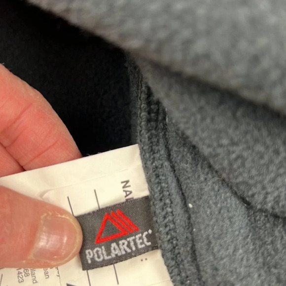 Youth MEC Mountain Equipment Co-op Fleece Zip Up  Vest - Picture 4 of 6